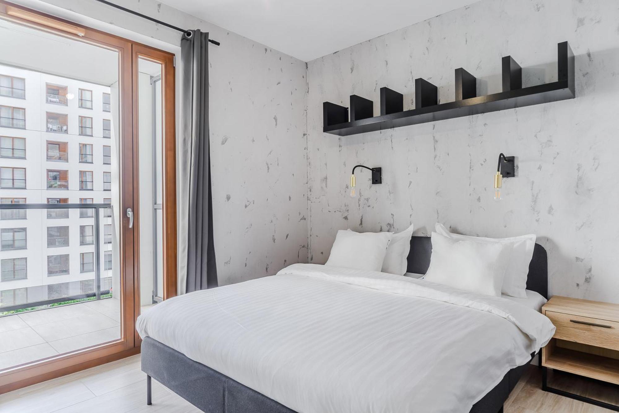 Cozy Family Apartments With Balcony Near Zlote Tarasy Varsó Kültér fotó